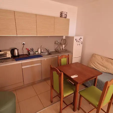 Pontica דירה צ'רנומורץ